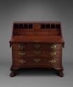 1970-100, Desk