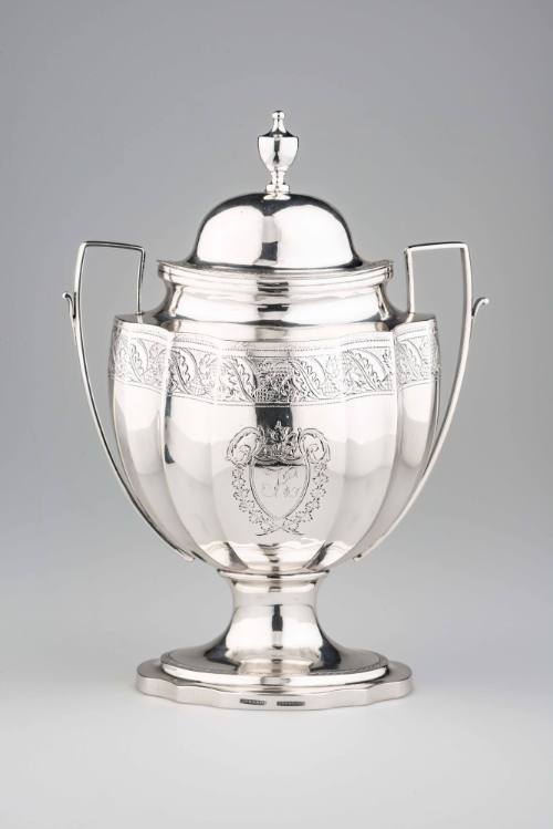 2020-249,4a&b, Sugar Dish