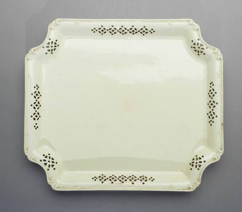 1972-380, Tray