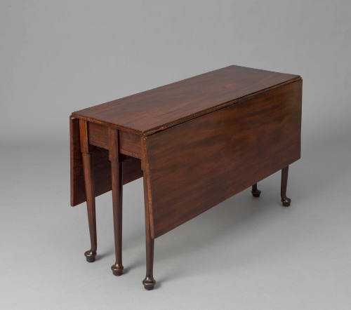 1963-737, Dining Table