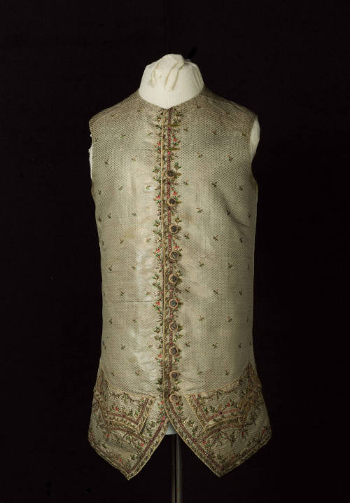 2021-62,2, Waistcoat