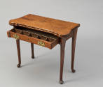 1967-105, Card Table