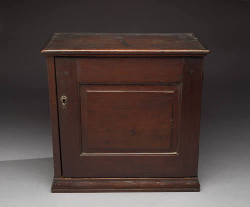 1933-85, Chest