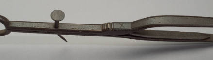 2020-319, Tongs