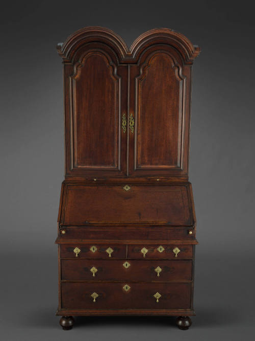 1936-97, Desk