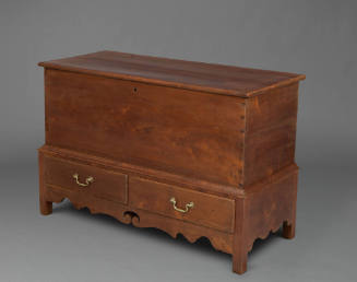 2019-71, Blanket Chest
