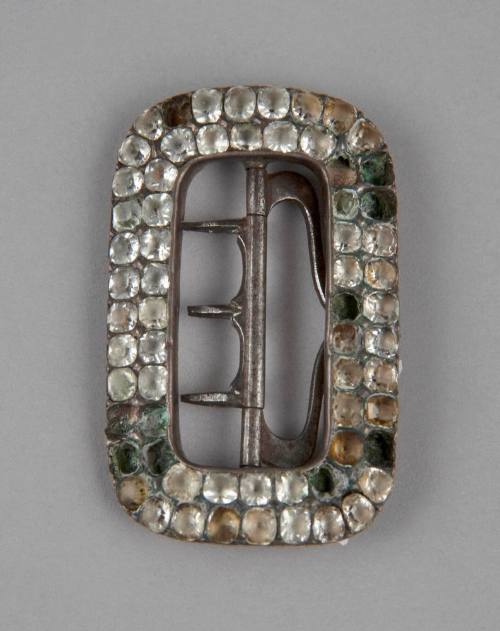 1964-298, Knee Buckle