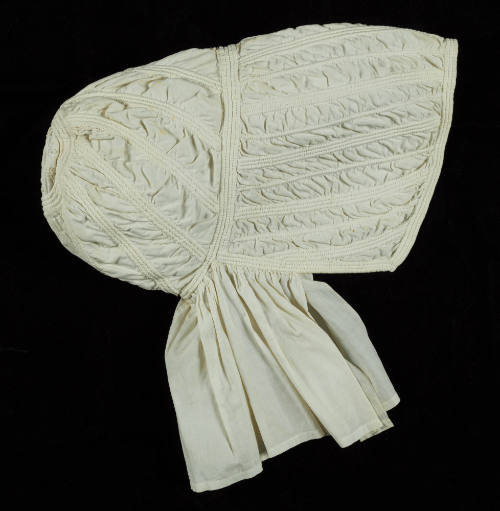 2022-140, Bonnet