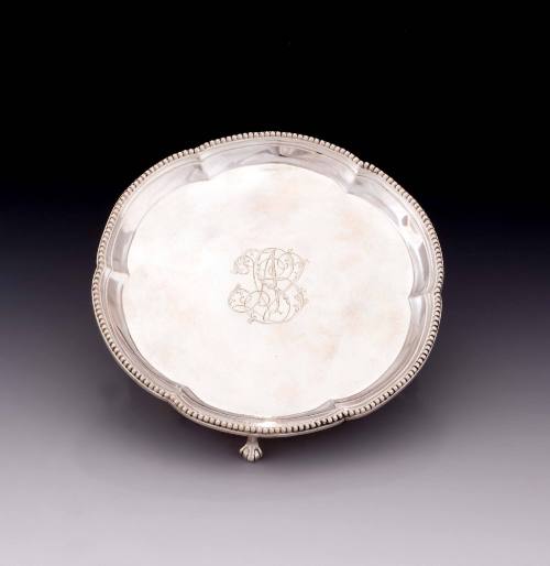 2016-58,3, Coffeepot Stand