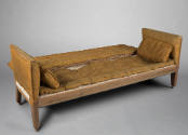 2025-19, Sofa