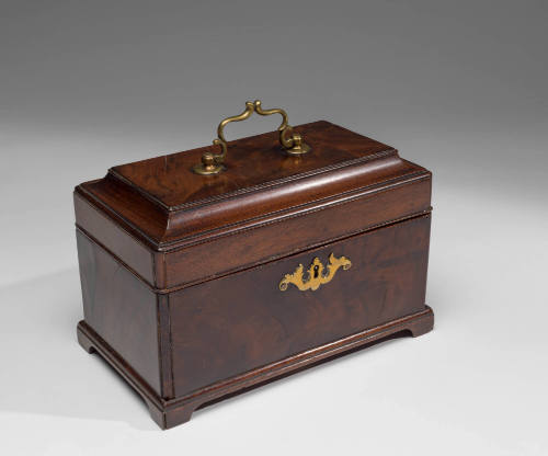 1991-376, Tea Chest
