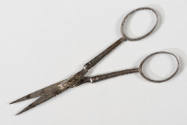1971-3391,13, Scissors