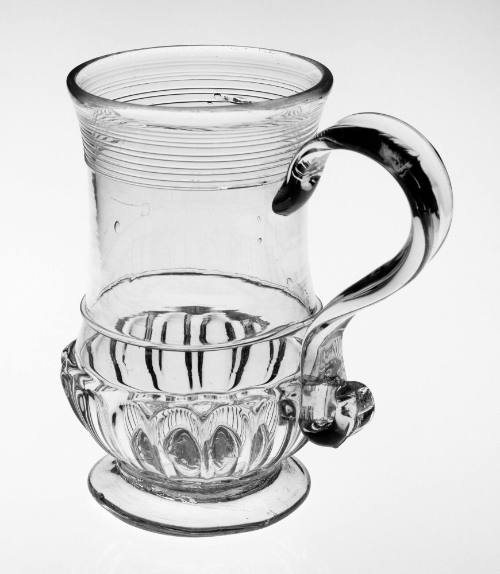 1947-385, Mug