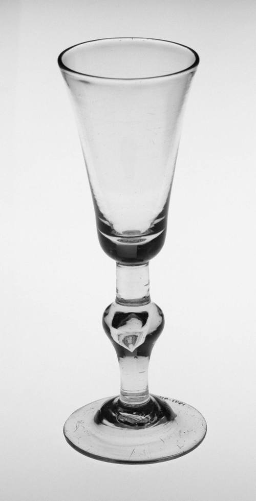 1947-410, Ale Glass