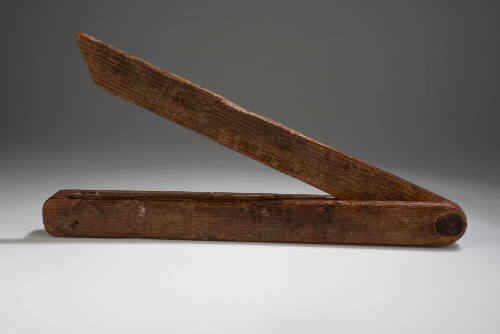 1985-202, Bevel