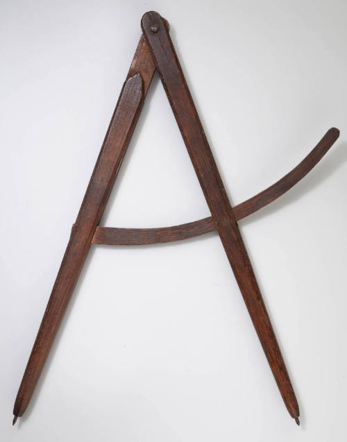 1985-203, Compass