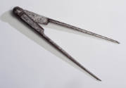 1991-613, Compass
