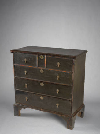 1971-576, Chest