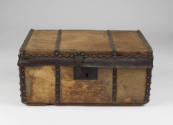 1953-833, Trunk
