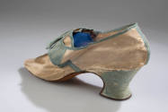 1996-852,1, Shoe