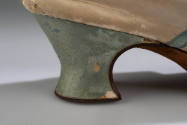 1996-852,1, Shoe