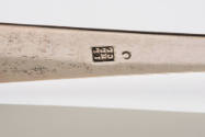 2026-11, Tongs