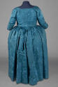 2022-147, Gown