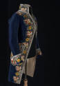 1971-433, Coat