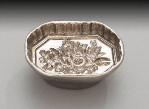 2015-134, Food Mold