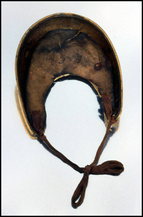 DS2003-0286, Gorget
