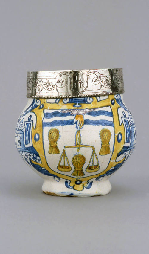 Mug 1961-32
